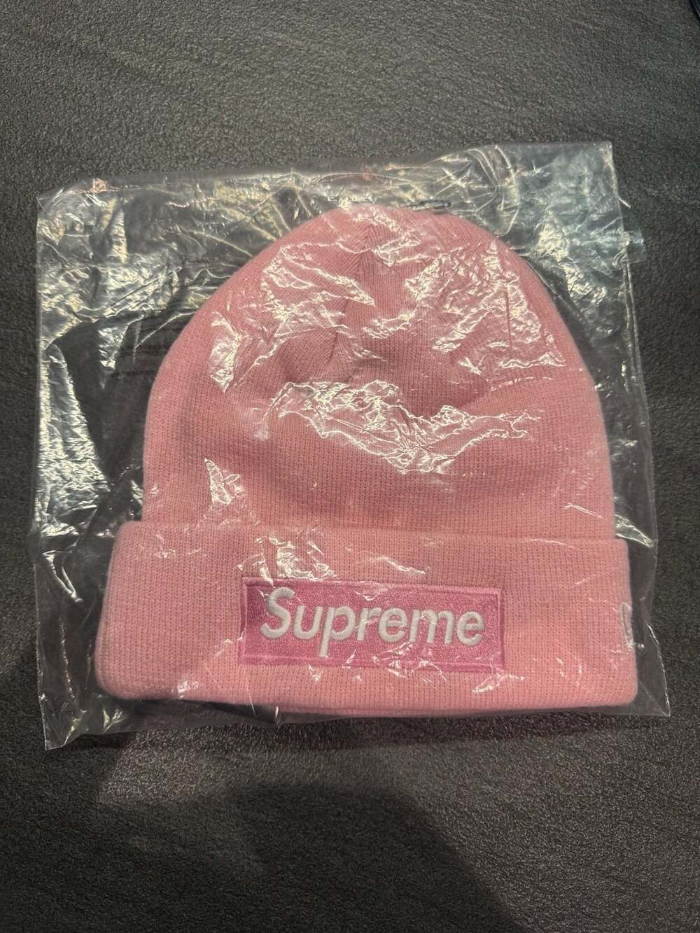 33 packs of Supreme Box Logo Beanie Dusty (mix 11 colors) 3 of each